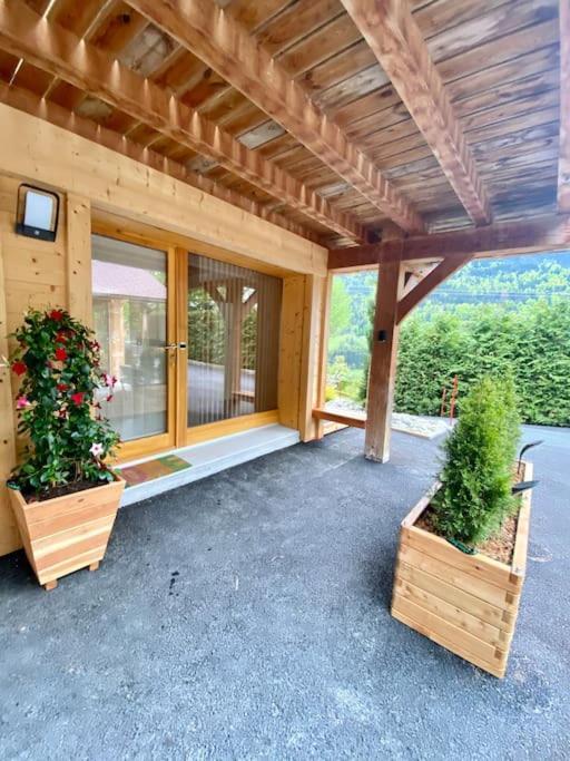 Androsace Appartement Dans Chalet Bois Avec Jacuzzi Privatif Terrasse Et Vue Montagne Les Villards-sur-Thônes Eksteriør billede